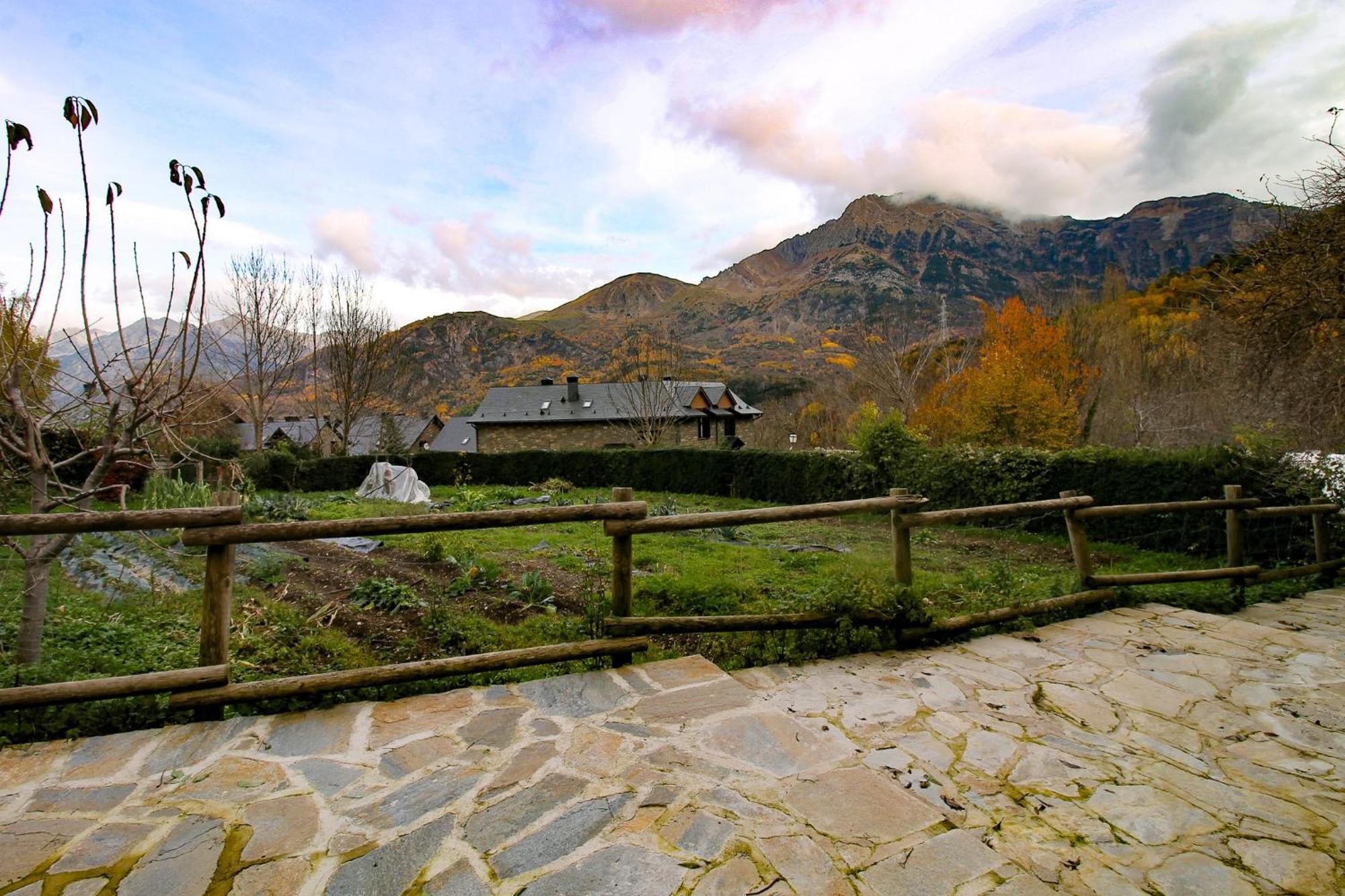 Cuniacha Villa Piedrafita de Jaca Esterno foto