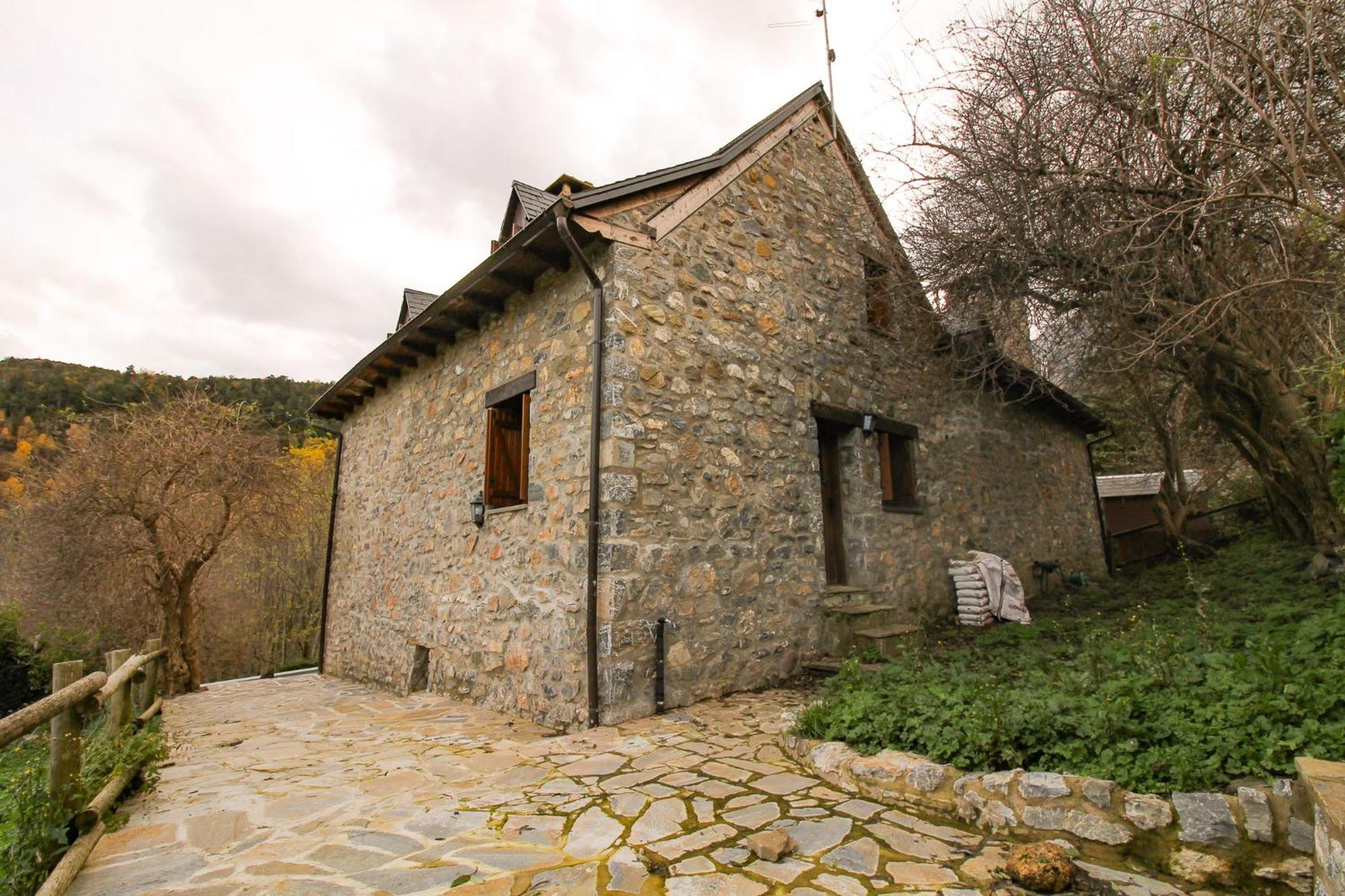 Cuniacha Villa Piedrafita de Jaca Esterno foto
